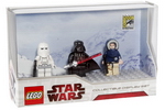 COMCON007_collectible_display_set_5_-_Snowtrooper-_Vader-_Han_Hoth.jpg